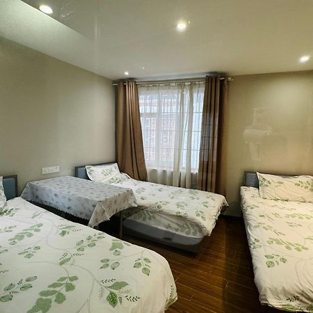 Fengma Feiyang Hostel Lhasa Eksteriør bilde